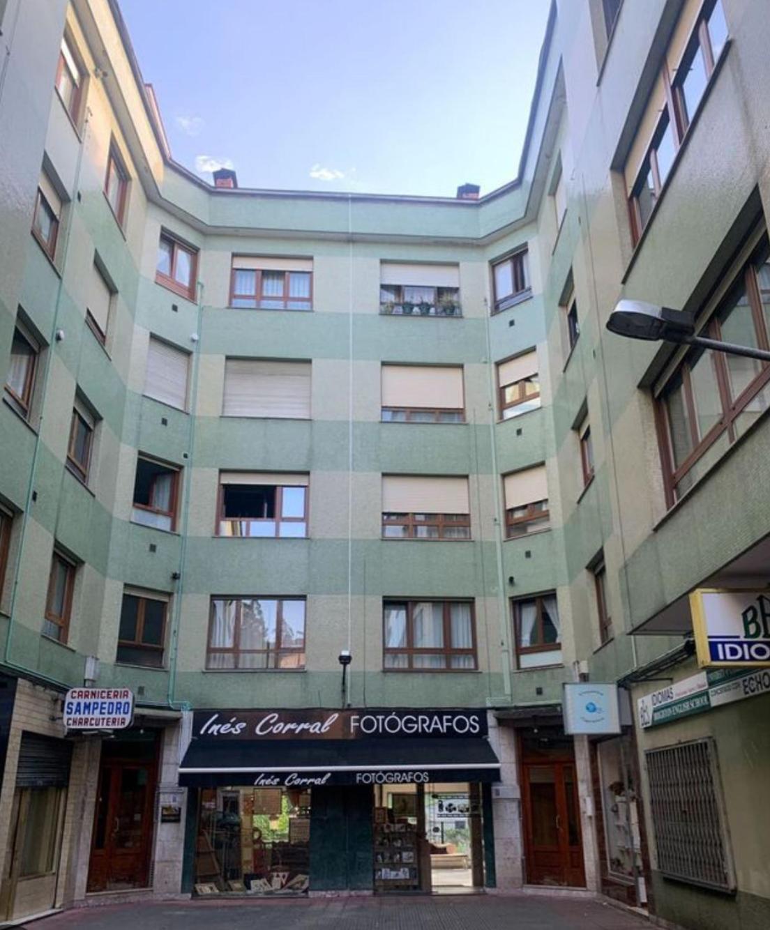 Itos Flats Infiesto Apartamento Exterior foto